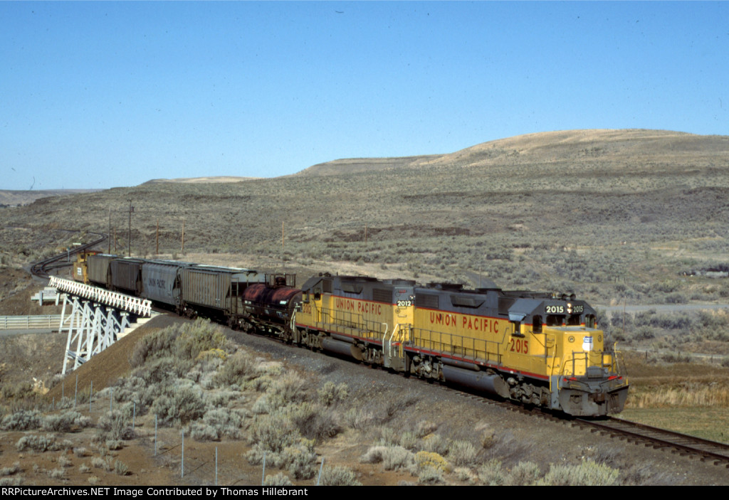 UP GP38-2 2015 at Rock Creek OR Oct 1985